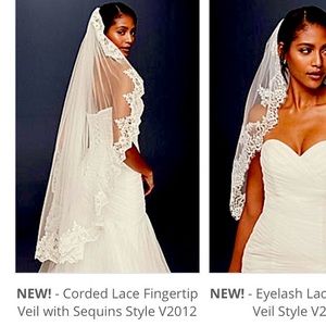 David’s Bridal Fingertip Mantilla Lace & Sequin Off White Veil V2012